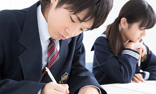 型にはまらないアプローチで自然に英語力が身につく